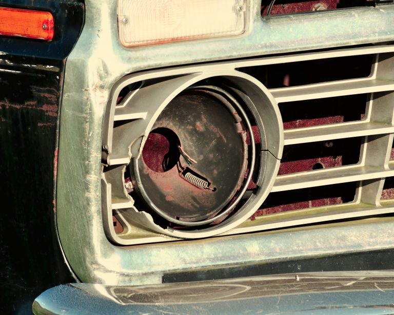 3 Reasons Why You Should Sell a Junk Car Cash for Cars 3 Reasons Why You Should Sell a Junk Car Cash for Cars